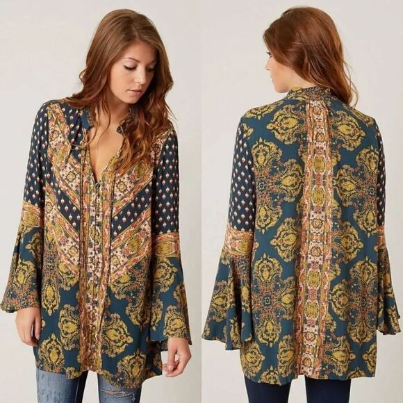 NWOT Free people 
Magic Mystery Tunic Shirt - Picture 1 of 9
